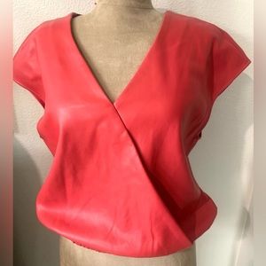 V neck Sleeveless Top Size Large. Brand New.